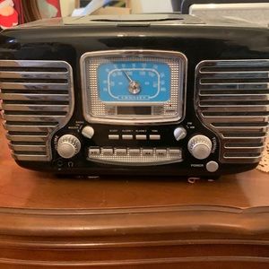 Compact disc original audio radio.